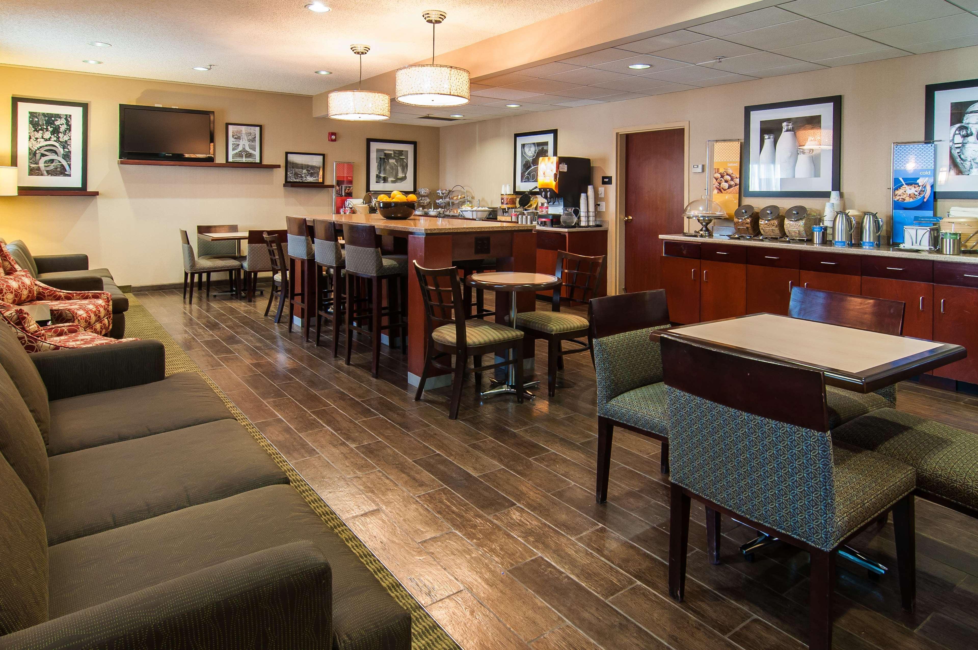 Hampton Inn Boise - Airport Restoran gambar